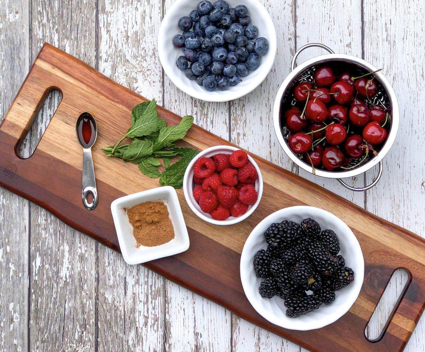 Cherry-Berry-Medley ingredients