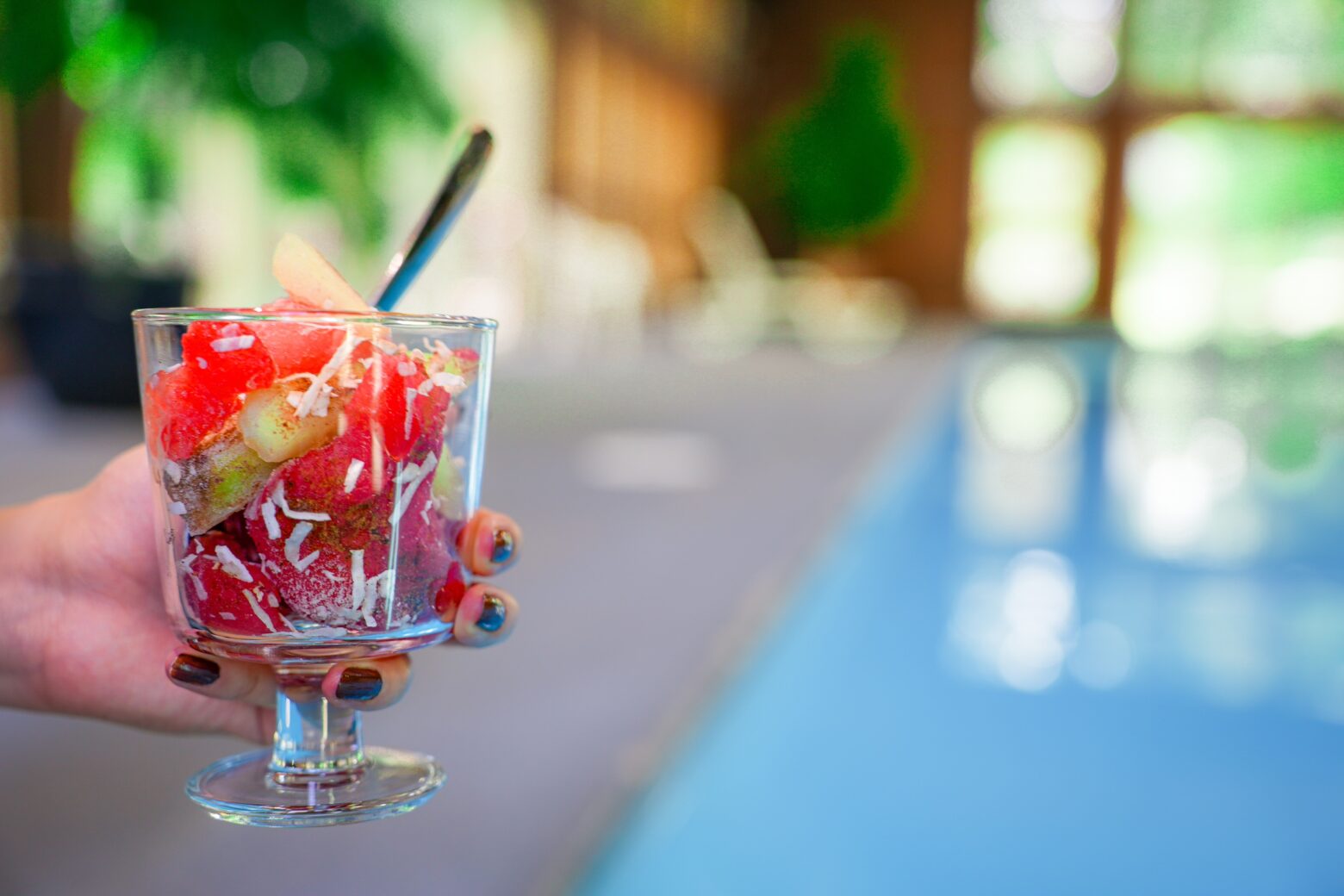 Frozen spiced melon bites by the poolside_3