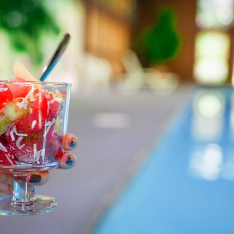 Frozen spiced melon bites by the poolside_3